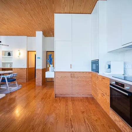 Joivy Elegant Apt Near Beach & City Centre * Porto