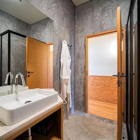Joivy Elegant Apt Near Beach & City Centre Apartment