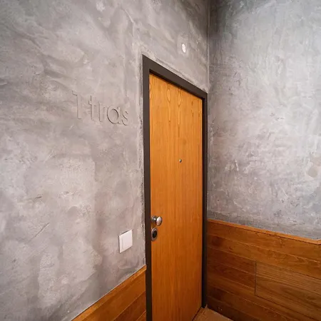 Joivy Elegant Apt Near Beach & City Centre Porto