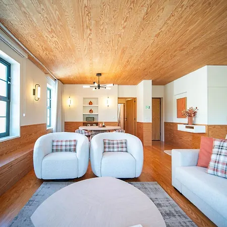 Joivy Elegant Apt Near Beach & City Centre * Porto
