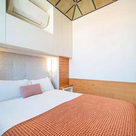 Joivy Elegant Apt Near Beach & City Centre