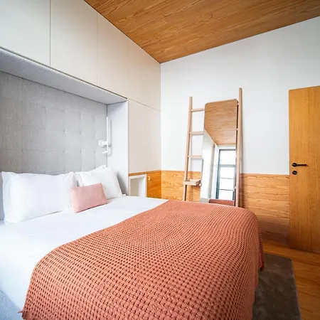 Apartment Joivy Elegant Apt Near Beach & City Centre Porto
