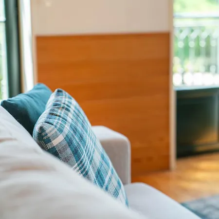Joivy Elegant Apt Near Beach & City Centre * Porto